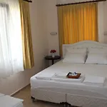 Ξενοδοχείο με διαμερίσματα Deniz Apart Palamutbuku
